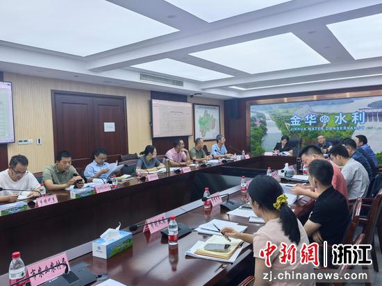 改革验收会现场。潘国华 供图 改革验收会现场。潘国华 供图