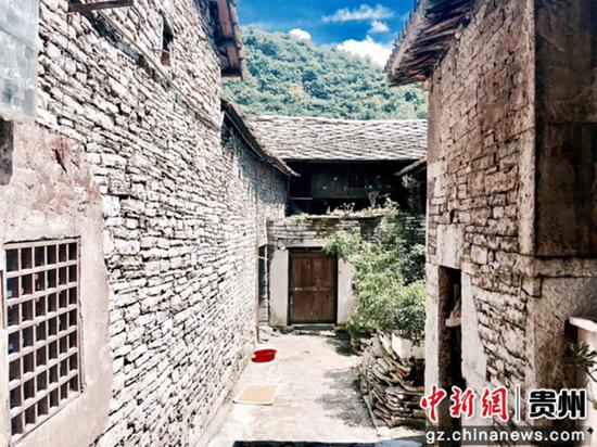 安顺市平坝区天龙屯堡。陈丽娟 摄 安顺市平坝区天龙屯堡。陈丽娟 摄