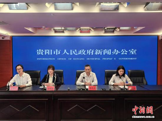 图为新闻发布会现场。中新网记者张伟 摄 图为新闻发布会现场。中新网记者张伟 摄