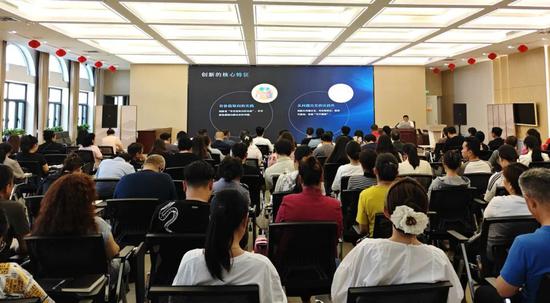 区总工会 李珂珂摄d