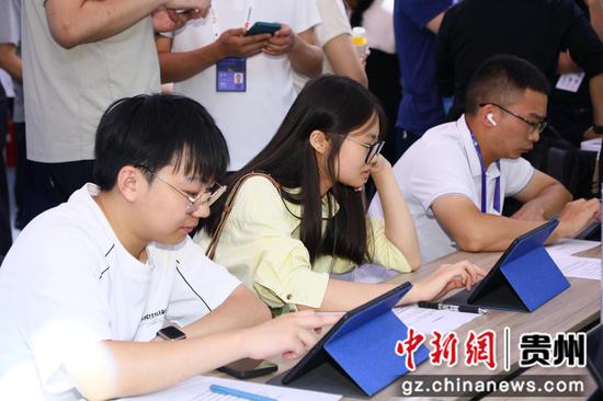 图灵测试官“人机识别”进行中 图灵测试官“人机识别”进行中