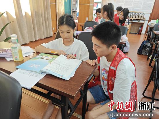 “假日学校”活动现场。北山街道 供图