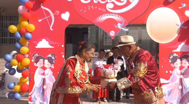 麦盖提县：“夕”待是您，“夕”看也是您