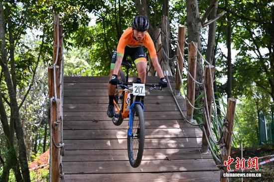 8月30日，越野赛比赛现场。 赛事组委会供图