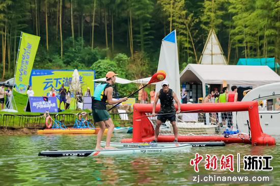 近日，户外活动现场。&nbsp;（主办方供图）