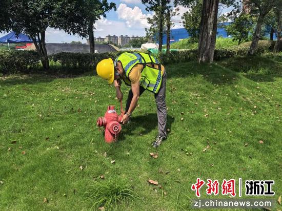 专项行动现场。程恺 供图 专项行动现场。程恺 供图