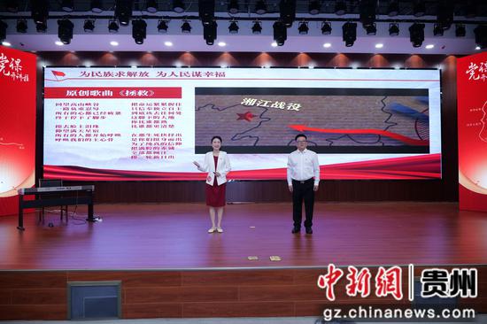 图为比赛现场。 图为比赛现场。