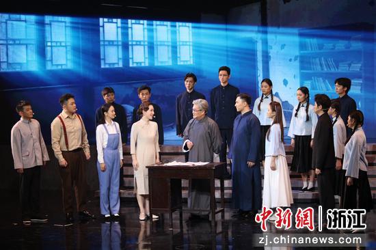 9月18日,演出现场。 (浙江工商职业技术学院供图) 9月18日,演出现场。 (浙江工商职业技术学院供图)