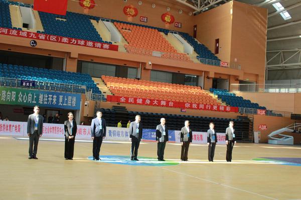 裁判员队伍。 裁判员队伍。