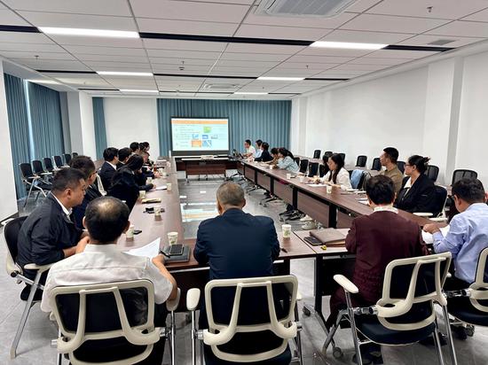 2df70c8eac18f339d7bfbfc24acbdc54