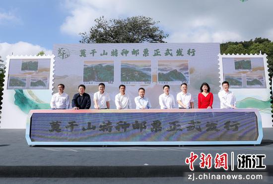 首发仪式现场。主办方供图 首发仪式现场。主办方供图