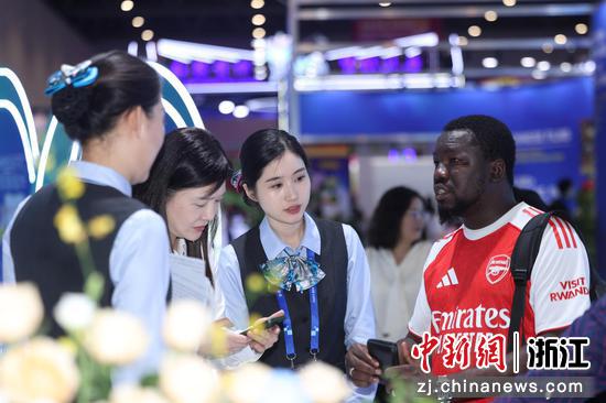 农业银行展位。农行浙江省分行 供图