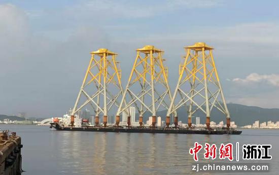 日前，海上风电项目导管架。（黄艳丹 供图）