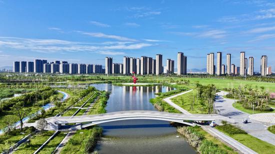 龙港新城。池长峰 摄 龙港新城。池长峰 摄