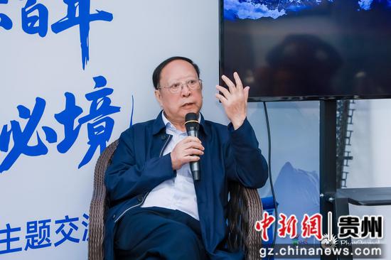 图为范同寿在影展活动上。