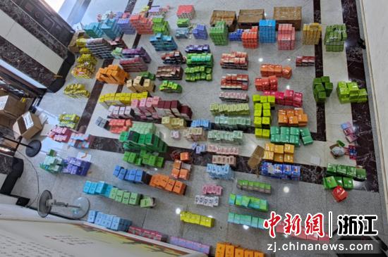 涉案非法电子烟。侯振洋供图 涉案非法电子烟。侯振洋供图