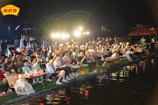 藤桥的乡村越夜越精彩