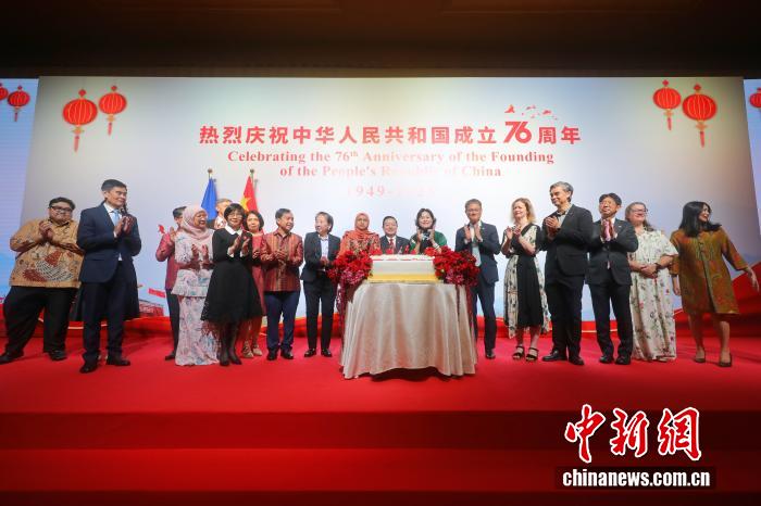 东盟秘书长高金洪：中国崛起推动全球经济重心转向亚洲