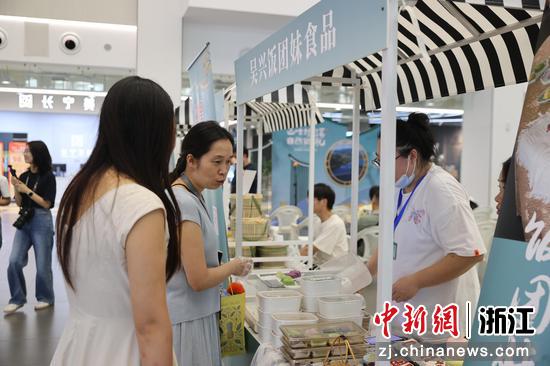 “山味埭溪・自然赋礼”主题推介会现场。何伟卫 摄 “山味埭溪・自然赋礼”主题推介会现场。何伟卫 摄