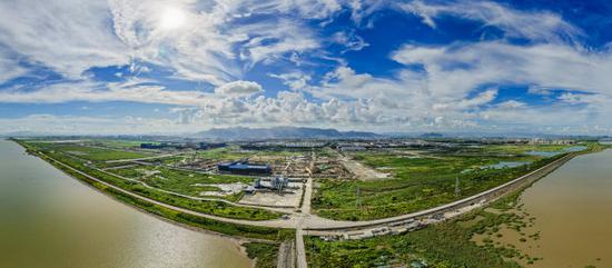 作品《温州湾新区正崛起》徐梦琴