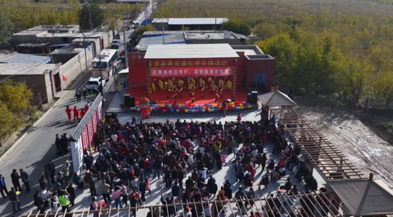 活动充满丰收的喜悦与欢腾,也映照着红枣产业与乡村文旅的深度相融。