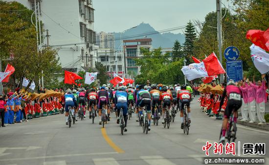 比赛现场。余庆融媒供图