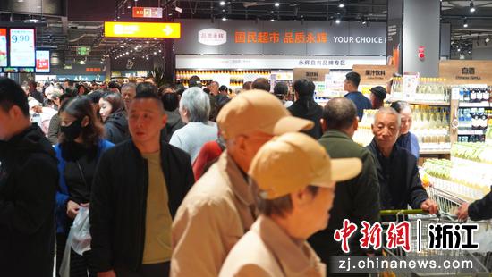 调改后的永辉超市衢州新城吾悦广场店。永辉超市供图