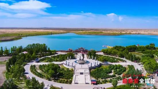 达瓦昆沙漠旅游风景区。