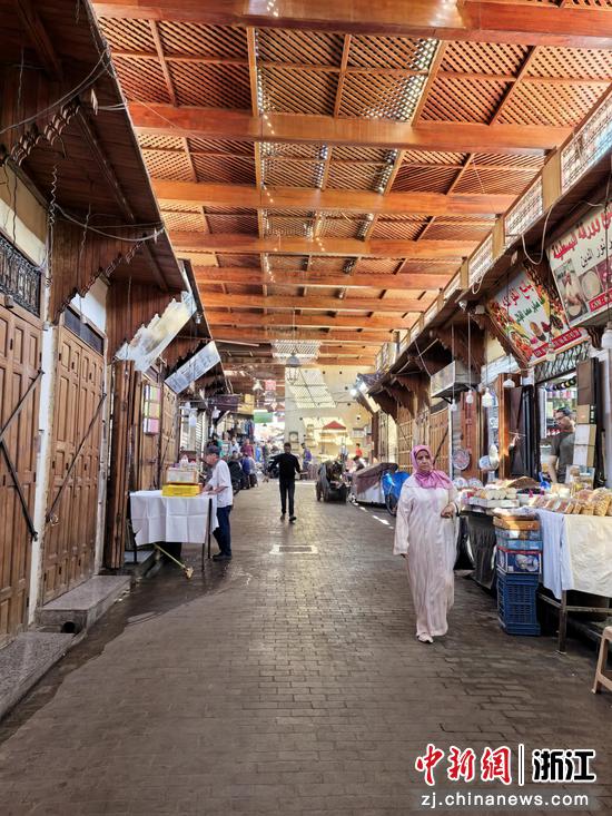 古城市场街景一角 作者供图 古城市场街景一角 作者供图