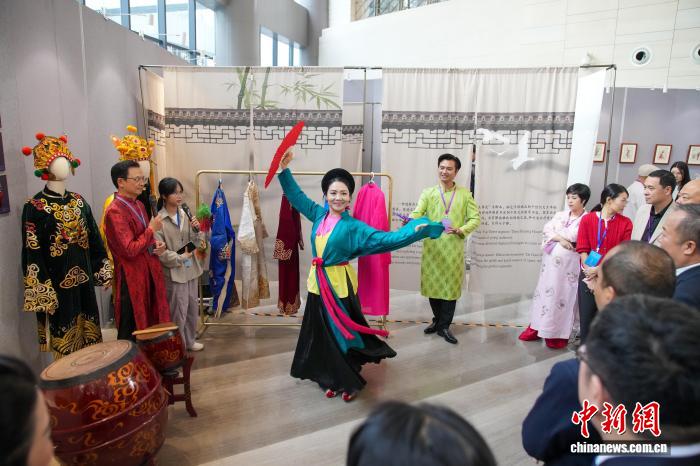 丝路华章——第十二届中国—东盟（南宁）戏剧周戏剧艺术展开展