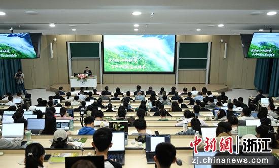 图为：活动现场。中新社记者 王刚 摄