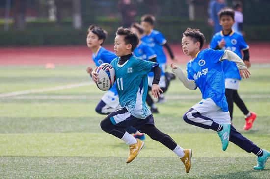 杭州余杭开展中小学生橄榄球锦标赛 激发青