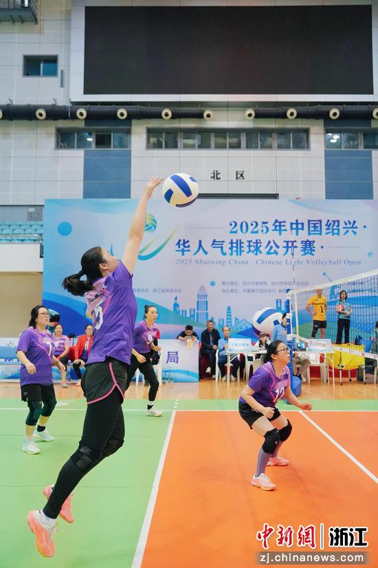 图为：比赛现场。中新社发 冯建华  摄