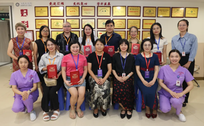 合影。张静 摄 合影。张静 摄