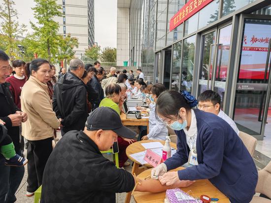 通讯员 余静轲 摄