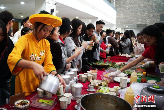 南宁举办“越友趣·心相连”活动 促中越青年交流