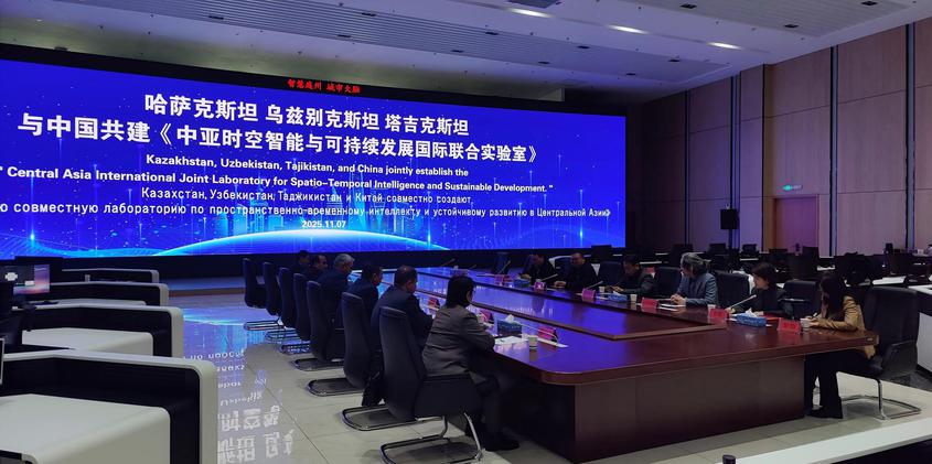 星鏈織絲路算力通亞非——解碼“絲路星鏈計(jì)劃”的合作密碼