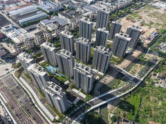 碧辰玥府小区。