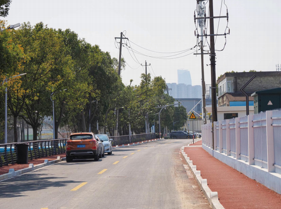 改造后的道路。