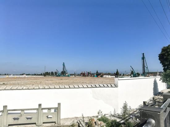 西杨村一地块拆迁后场景。