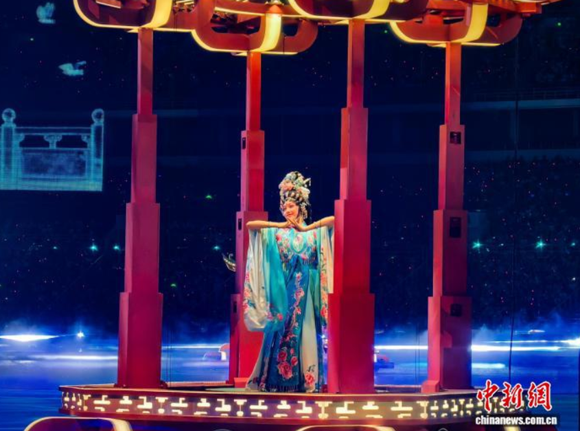 粤港澳艺术家联袂献唱 粤剧精彩贯穿十五运