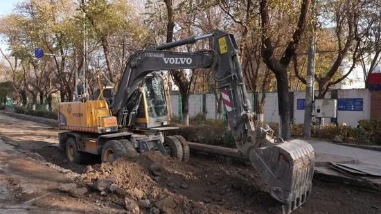 高昌路改造项目现场。关之悦 摄