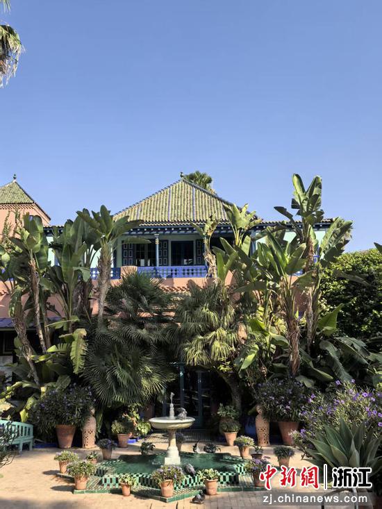 一座“植物与艺术共生”的花园 作者供图