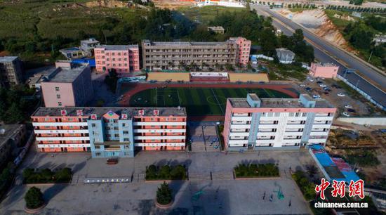 资料图：威宁九三中学。毕节市委统战部供图