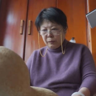 用葫芦“讲述”新疆故事