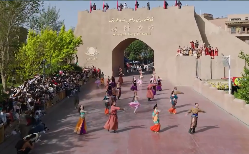 侨乡故事 | 阿迪拉：我的十年 与古城共成长