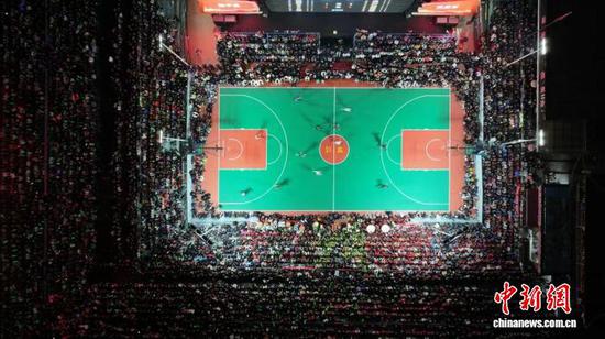 资料图为台江“村BA”现场。台江融媒供图 资料图为台江“村BA”现场。台江融媒供图