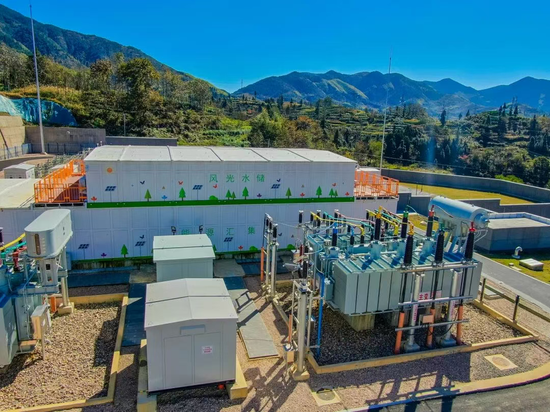 缙云风光水储能源汇集站 摄/楼拓斌 缙云风光水储能源汇集站 摄/楼拓斌