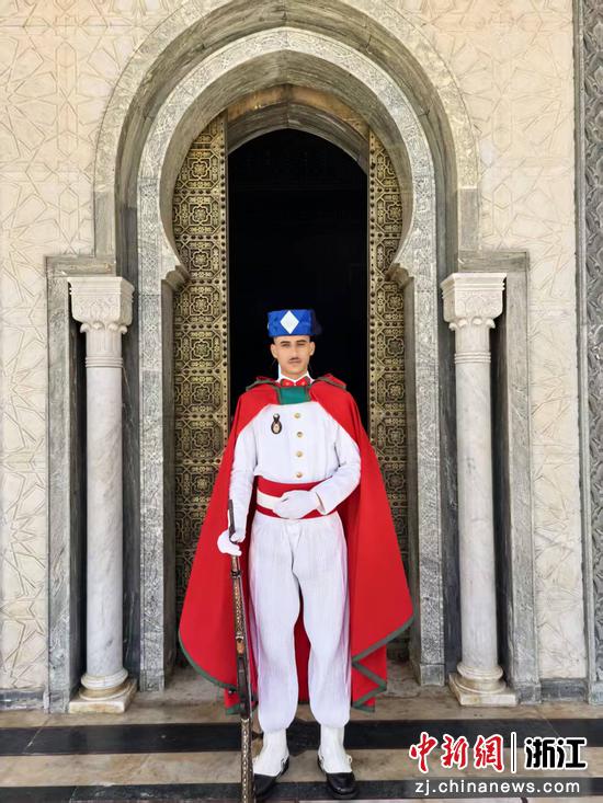 陵墓卫兵 作者供图