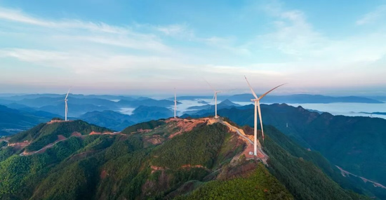 庆元百花岩风电项目 摄/郑宾洲 庆元百花岩风电项目 摄/郑宾洲
